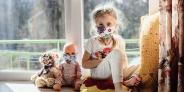 텍사스 어린이 병원, ‘영유아들 마스크 착용 도울 7가지 방법’ 제시