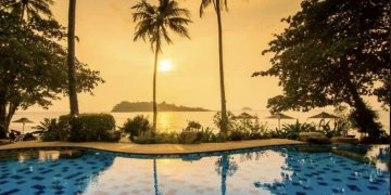 태국내 호텔 악평 투고한 미국인 체포됐다가 극적 화해