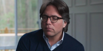 미성년 포함 여성들 성착취 넥시엄 교주, 120년형 선고