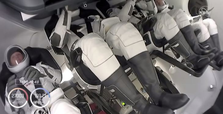 [속보]스페이스 X 우인우주선 발사 성공 … “4명의 우주인 탑승”