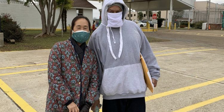 “20불 어치 마리화나 팔았어? 무기징역” … 12년만에 열린 항소심에서 무죄