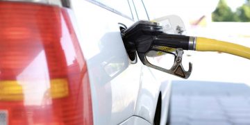 주유비 갤런당 휴스턴 1.18 달러, 샌프란시스코 3.34 달러