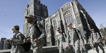 육군사관학교 웨스트 포인트 생도 73명, 시험 부정행위 적발