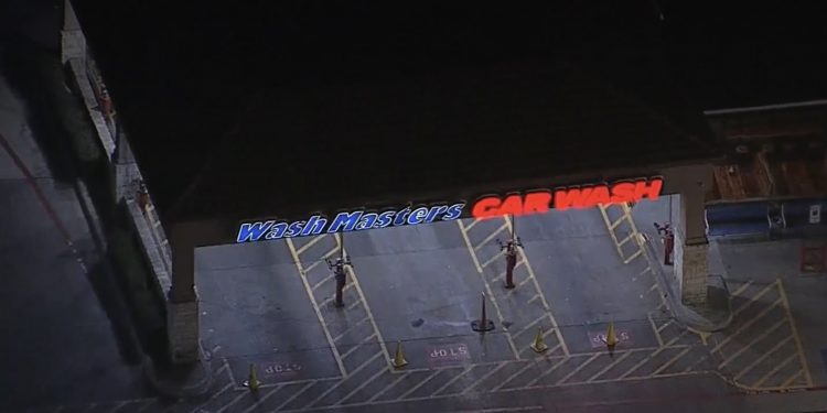 자동세차장 기계사고로 직원 1명 사망