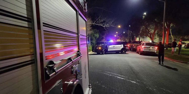 [속보] 오스틴, 인질 사건 발생 … 26일 밤 11시 33분 현재 2명 사망