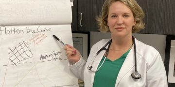 응급실 의사, 백신 맞은 날 코로나19 바이러스에 노출 … 결국 ‘확진’