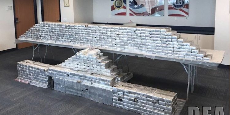 북텍사스 최대규모 필로폰 적발… “1,930파운드에 4,500만 달러 규모”