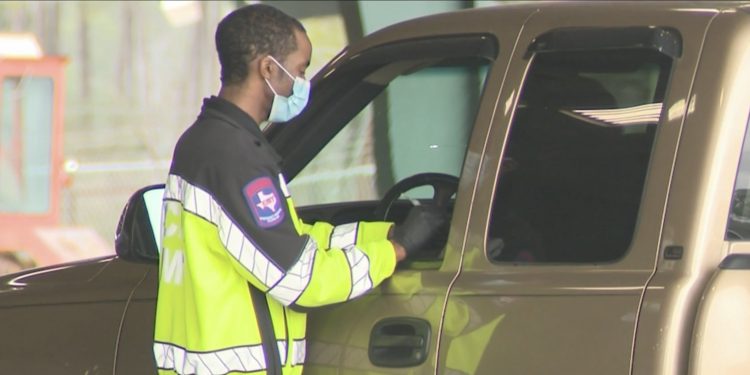 돈많은 외국인, 미국으로 ‘백신관광’ … “거주민 확인절차 반드시 필요”