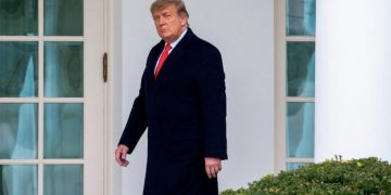 트럼프 대통령, 비자발급 금지 3월까지 연장