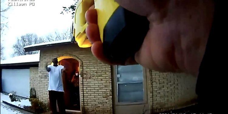 [텍사스] 킬린 경찰, 총격사건 논란일자 바디캠 영상 공개