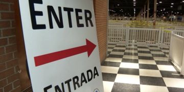 달라스 카운티, 15일 하루 예약없이 접종 가능 … “페어파크, 75세 이상”