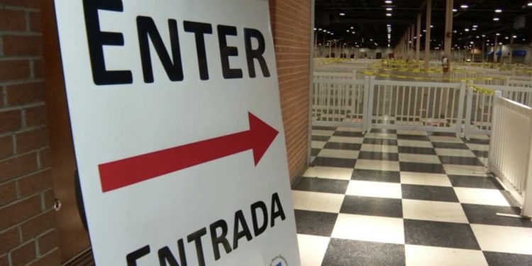 달라스 카운티, 15일 하루 예약없이 접종 가능 … “페어파크, 75세 이상”