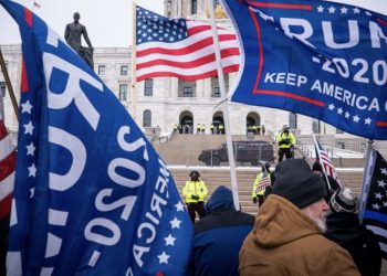 FBI, “바이든 당선인 취임식날 전국에서 ‘무장 유혈 시위’ 위험”