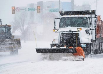 [종합] 텍사스 역대급 겨울폭풍 … 1909년 이후 최저기온, 250만 가구 정전