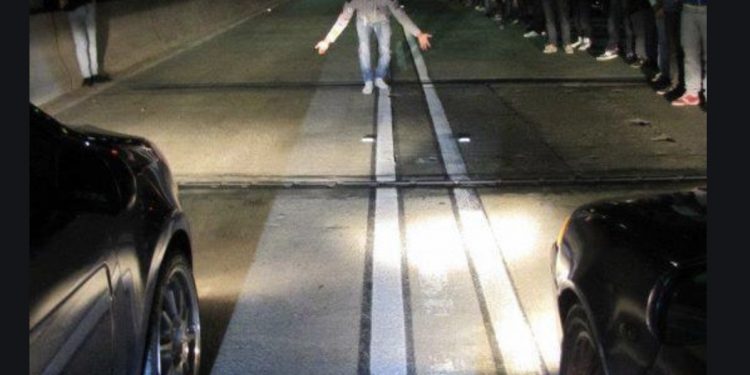 [달라스] 늦은 밤 열리는 불법 자동차 경주 기승 … “주민들, 밤이 무섭다”