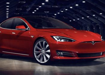 테슬라, 터치스크린 오류로 리콜 … “모델S 와 모델X SUV”