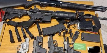 애틀란타, 6개 총기로 무장한 남성 수퍼마켓 진입 ‘체포’ … “총기난사 악몽 떠올라”