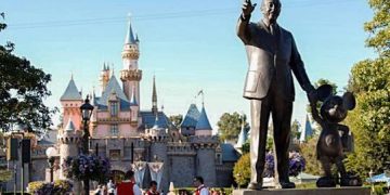 백신 맞았으니 ‘여행’ … “올 여름 벡시케이션이 뜬다”