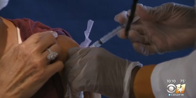 델타 변이 감염 2주 만에 두배로 증가 … “올해 가을과 겨울, 위험하다”