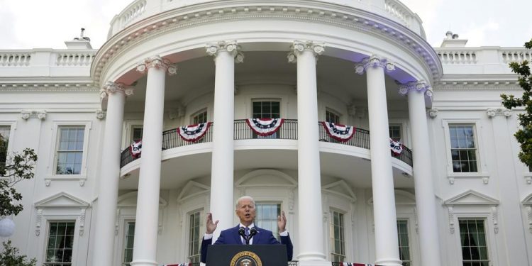 전미 백신접종률 67% … 바이든 “변이 바이러스 예방책은 백신접종”