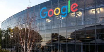 구글, 재택근무자 임금 삭감 검토 중