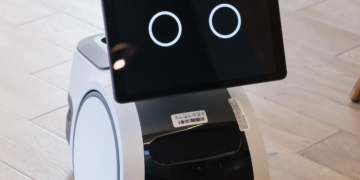 아마존, 가정용 로봇 ‘아스트로’ 공개