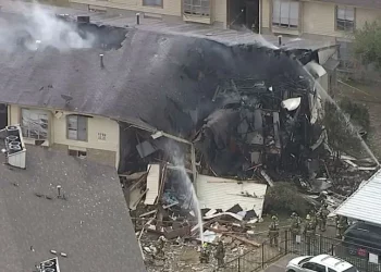 29일(수) 오전, 달라스에서 아파트 폭발 … “소방관 3명 중태”