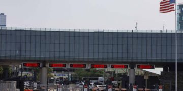 백신접종자에 한해 미국 육로 입국 전면 허용 … “11월 부터”