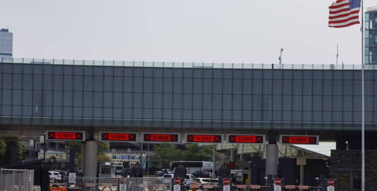 백신접종자에 한해 미국 육로 입국 전면 허용 … “11월 부터”