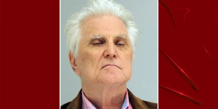 노인 청취자 상대로 폰지사기 벌인 라디오 진행자 ‘30년형’