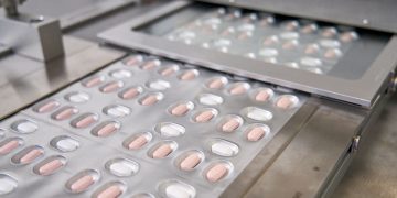 FDA, 화이자 코로나19 알약 ‘승인’