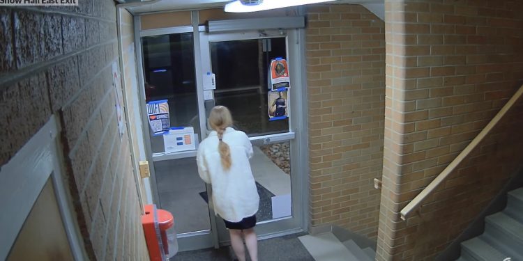 온라인에서 만난 여대생 납치 감금 … “날 떠나면 가족을 해칠 것”