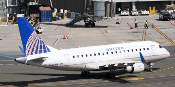 유나이티드 항공 직원 3,000명 코로나 양성 … “항공편 취소 속출”