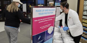 바이든 행정부 무료 N95 마스크 보급 시작 … ‘1인당 3매’