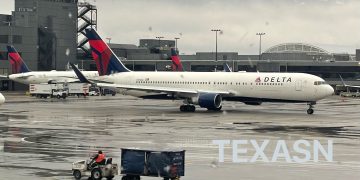 델타항공, 법무부에 기내난동승객 탑승 금지 요청