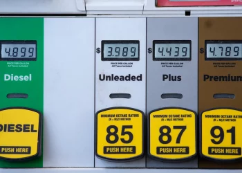 텍사스 휘발유 가격 정점 찍고 조금씩 하락