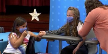 “5세부터 11세 사이 3차 접종후 오미크론 항체 36배 증가”