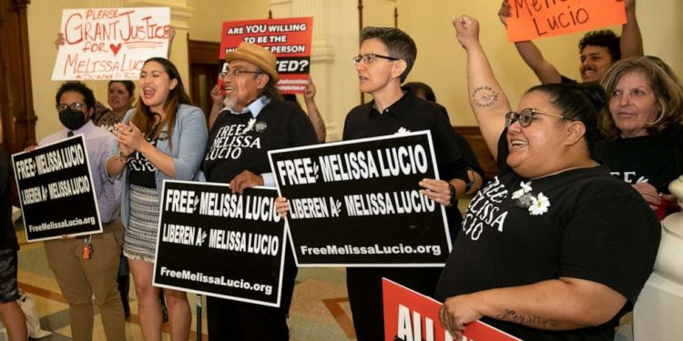 두살 딸 학대살해혐의 여성, 사형집행 이틀 전 무죄증거 나와