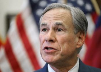 텍사스 주지사, ‘불체아동 무료 공교육’ 대법원 판례 이의제기할 것