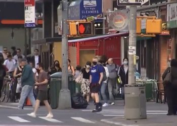 뉴욕, 코로나19 확산 심상치 않다 … 한달만에 확진 90% 늘어