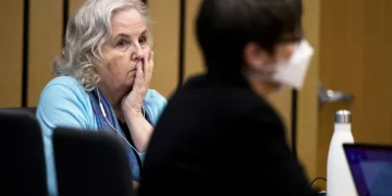 ‘남편을 어떻게 살해할까’ 소설가, 실제로 남편 죽이고 종신형