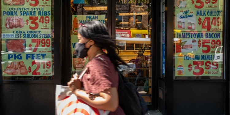 결국 ‘자이언트 스텝’ …. 금리 0.75% 인상