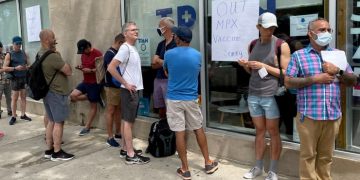 원숭이 두창 확진자 99%는 남성, 이중 95% 남성간 성관계로 감염