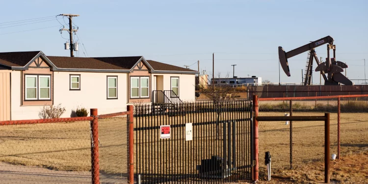 때이른 폭염에 텍사스 전기료 최대 70% 올라