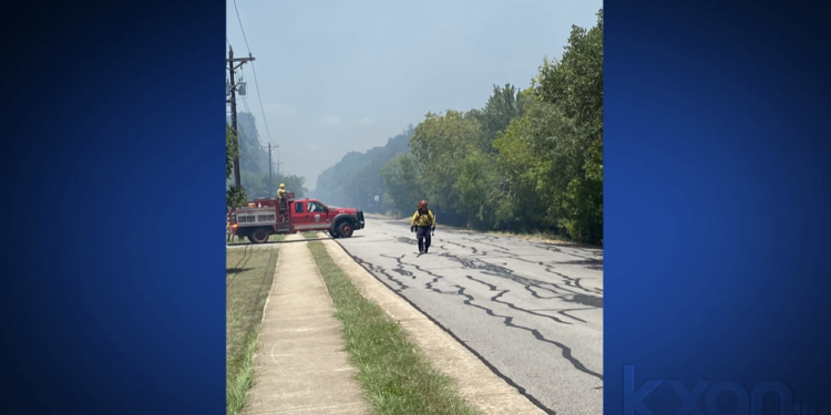 오스틴 남쪽 부다(Buda) 지역 들불 확산 … ‘주민대피령’