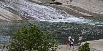 여름휴가를 아직 못갔다면? … 센트럴 텍사스에서 계곡물놀이와 캠핑을 동시에