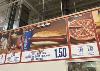 코스트코, 핫도그 1.5달러 유지 및 연회비 인상 안한다