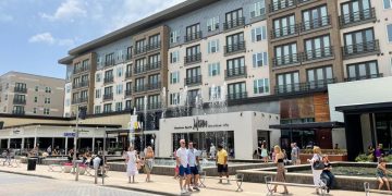 미국 주택임대료 소폭 하락 … “2020년 12월 이후 처음”