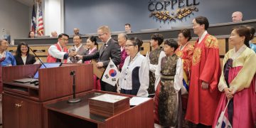 “한복은 2천년을 이어온 한국의 것” … ‘한복의 날’ 선포한 코펠시