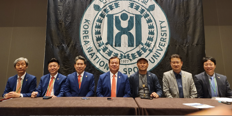 [사진뉴스] “미국 태권도 보급에 앞장선 한체대, 감사합니다”